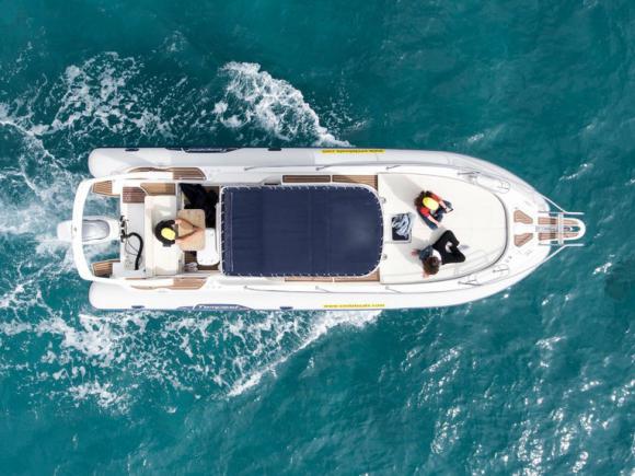 Motorboat Tempest 900 for charter in Palma-153408-0