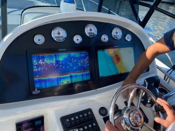 Motoryacht White Shark 285 chartern in Viareggio-153971-0