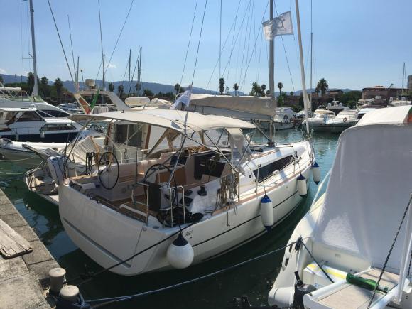 Yacht Dufour 382 Grand Large for charter in Marina di Portorosa-136546-0
