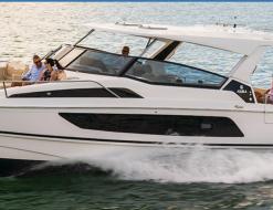 Catamaran Aquila 36 for hire in Le Marin