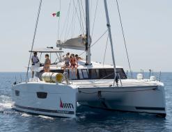 Kat Astrea 42 Yachtcharter in Castellammare del Golfo