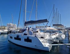 Cat Aventura 37 available for charter in Sant Antoni de Portmany