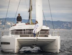 Catamaran Bali 4.0 for charter in Marina del Sur