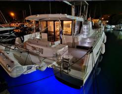 Cat Bali 4.2 for hire in Zadar