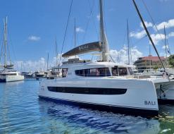 Cat Bali 4.4 for charter in Maya Cove