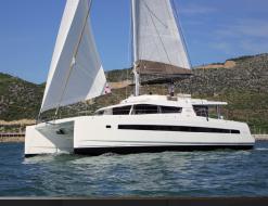 Kat Bali 5.4 chartern in Palm Cay Marina