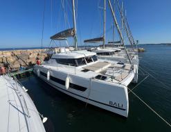 Catamaran Catspace available for charter in Hyeres