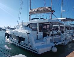 Catamaran Catspace for charter in Salerno