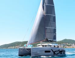 Katamaran Excess 11 Yachtcharter in Ajaccio