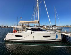 Cat Isla 40 for rent in Rostock
