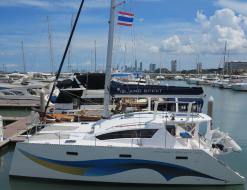 Catamaran Island Spirit 410 for rent in Phuket City