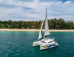 Katamaran Island Spirit 410 chartern in Ko Chang