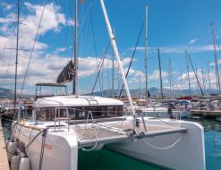 Catamaran Lagoon 40 for charter in Split