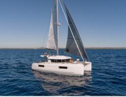 Cat Lagoon 40 for charter in Le Marin