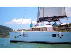 Cat Lagoon 400 S2 for charter in Angra dos Reis