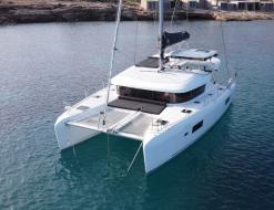 Catamaran Lagoon 42 for rent in Sant Antoni de Portmany