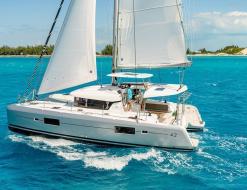 Catamaran Lagoon 42 for rent in Victoria