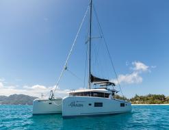 Catamaran Lagoon 42 for rent in Eden Island Resort