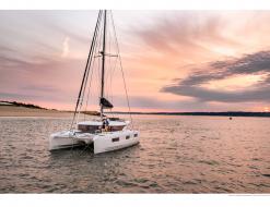 Kat Lagoon 46 Yachtcharter in Ajaccio