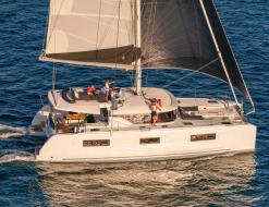 Catamaran Lagoon 46 for hire in Ajaccio