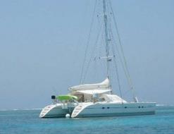 Cat Lagoon 470 for rent in Laru Beya Resort