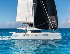 Catamaran Lagoon 52 F for rent in Eden Island Marina