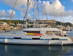 Catamaran Lagoon 620 for rent in Eden Island Marina