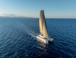 Catamaran Lagoon Seventy 7 for rent in Bonifacio