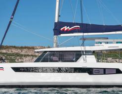 Cat Leopard 42 available for charter in Placencia