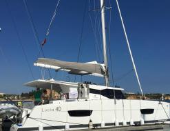 Kat Lucia 40 Yachtcharter in Marina de Portimao