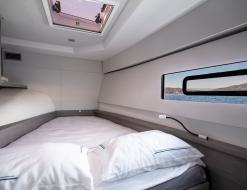 Catamaran MY 4.S for hire in Marseilles