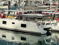 Kat Nautitech Open 40 chartern in Marina Abel Point