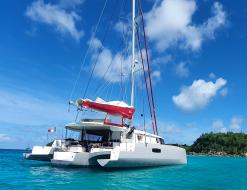 Kat Neel 51 Yachtcharter in Ajaccio