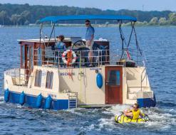 Hausboot Kormoran 1150 Yachtcharter in Rechlin