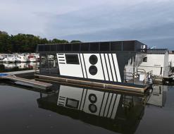 Hausboot Luxboot 47 chartern in Buchholz