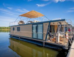 Houseboat Woma D13 for rent in Marina Roeblinsee