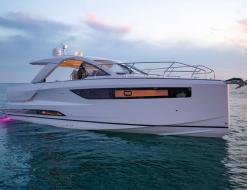 Motoryacht DB 43 IB chartern in Portimao