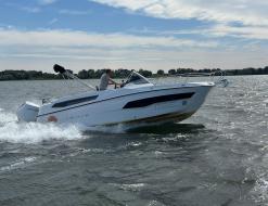 Yacht Karnic SL 702 chartern in Marina Fleeensee