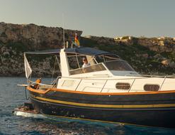 Motorboat Menorquin 120 for hire in Mahon
