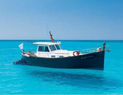 Yacht Menorquin 130 for charter in Port de Mahon