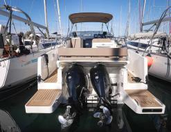 Motorboat Nuva M9 for rent in Palma