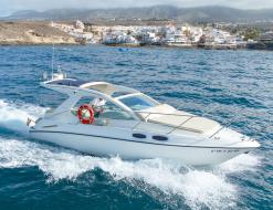 Motor yacht Sealine SC 29 for hire in Puerto Colon