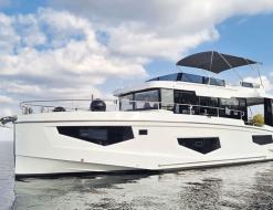 Yacht Seamaster 45 for rent in Marina Inselblick