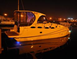 Motoryacht Tes 393 Illuminatus Yachtcharter in Wilkasy