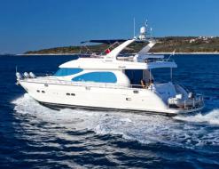Yaretti 2110 Luxus Yachtcharter in Los Angeles (USA)