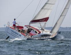 Sailing yacht Azuree 46 for rent in Nieuwpoort