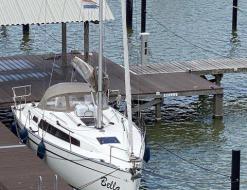 Yacht Bavaria 33 Cruiser chartern in Lelystad