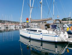 Yacht Bavaria 34 for rent in Baiona