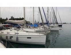 Yacht Bavaria 36 Cruiser available for charter in Palairos Marina