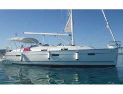 Yacht Bavaria 36 Cruiser for rent in Marina Zadar